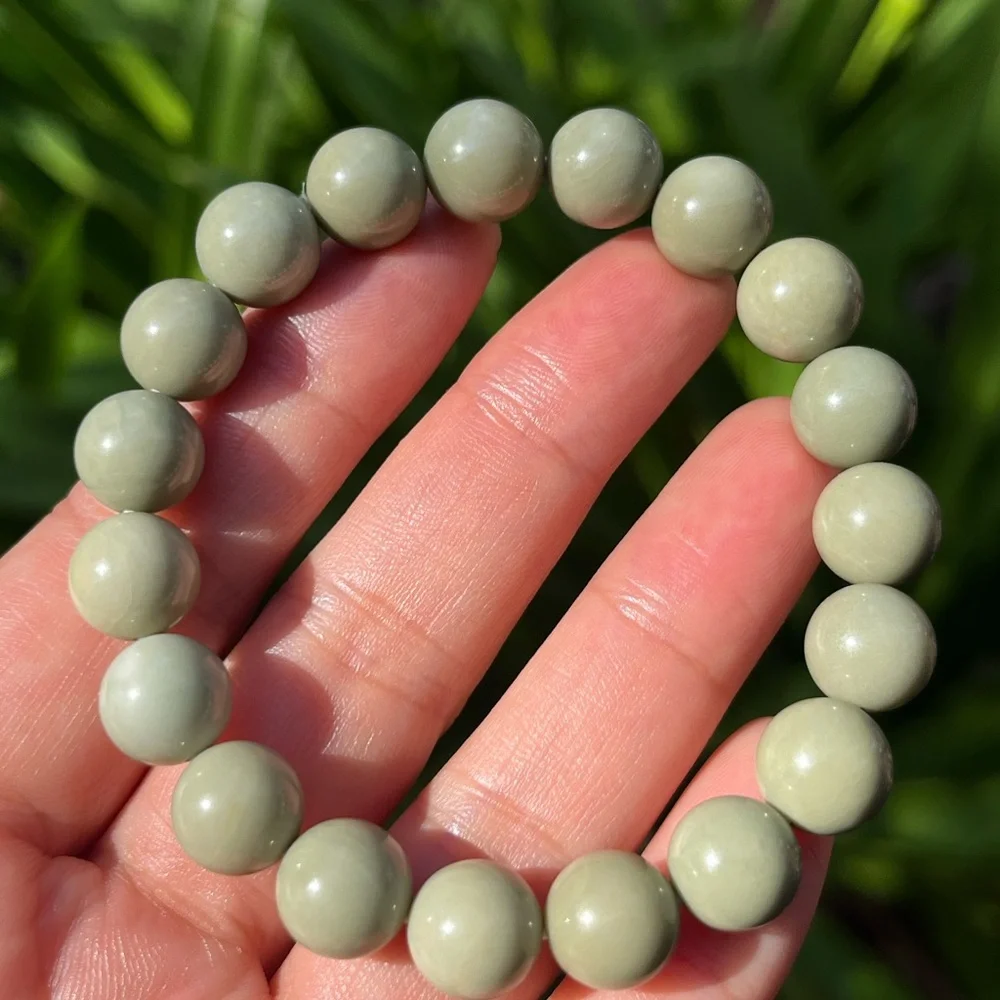 10mm stretchable‎ green Alashan agate bracelet